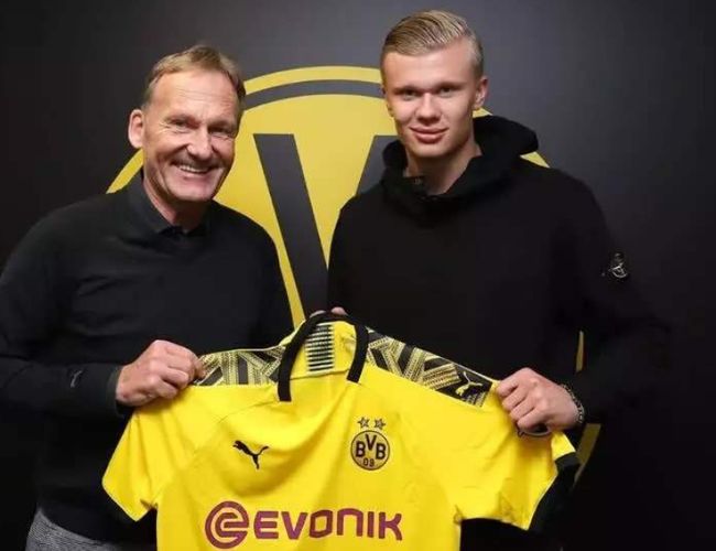 中甲半场：叶道驰、候煜造杀机，广州豹暂0-0南通支云