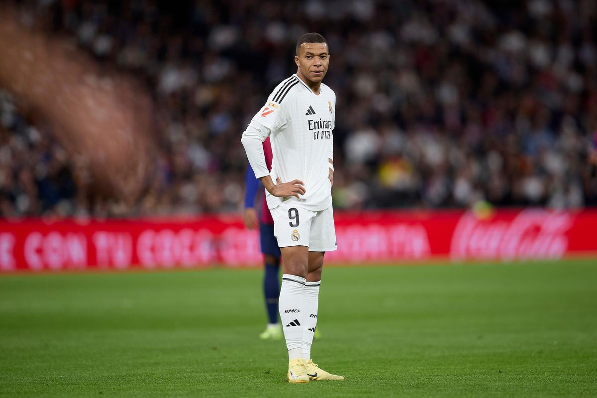 波士顿红袜队在 2021 年美联冠军赛因“牛棚崩盘”负于太空人