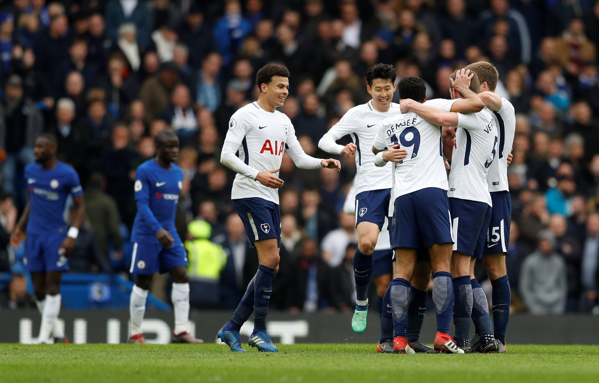 详解职业球员对棒球手套皮革“油分”的控制